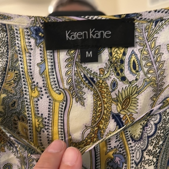 Karen Kane cinched waist top - Picture 3 of 6